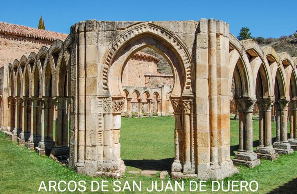 Los Soportales Soria Bagian luar foto